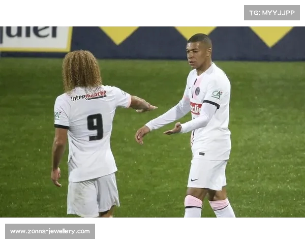 日本选手包揽世界柔道大奖赛巴黎站七个级别冠军展现强大实力 日本选手包揽世界柔道大奖赛巴黎站七个级别冠军展现强大实力